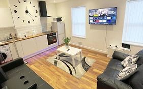Ak Serviced Apartments - Exclusive Two-Bedroom Apartment
